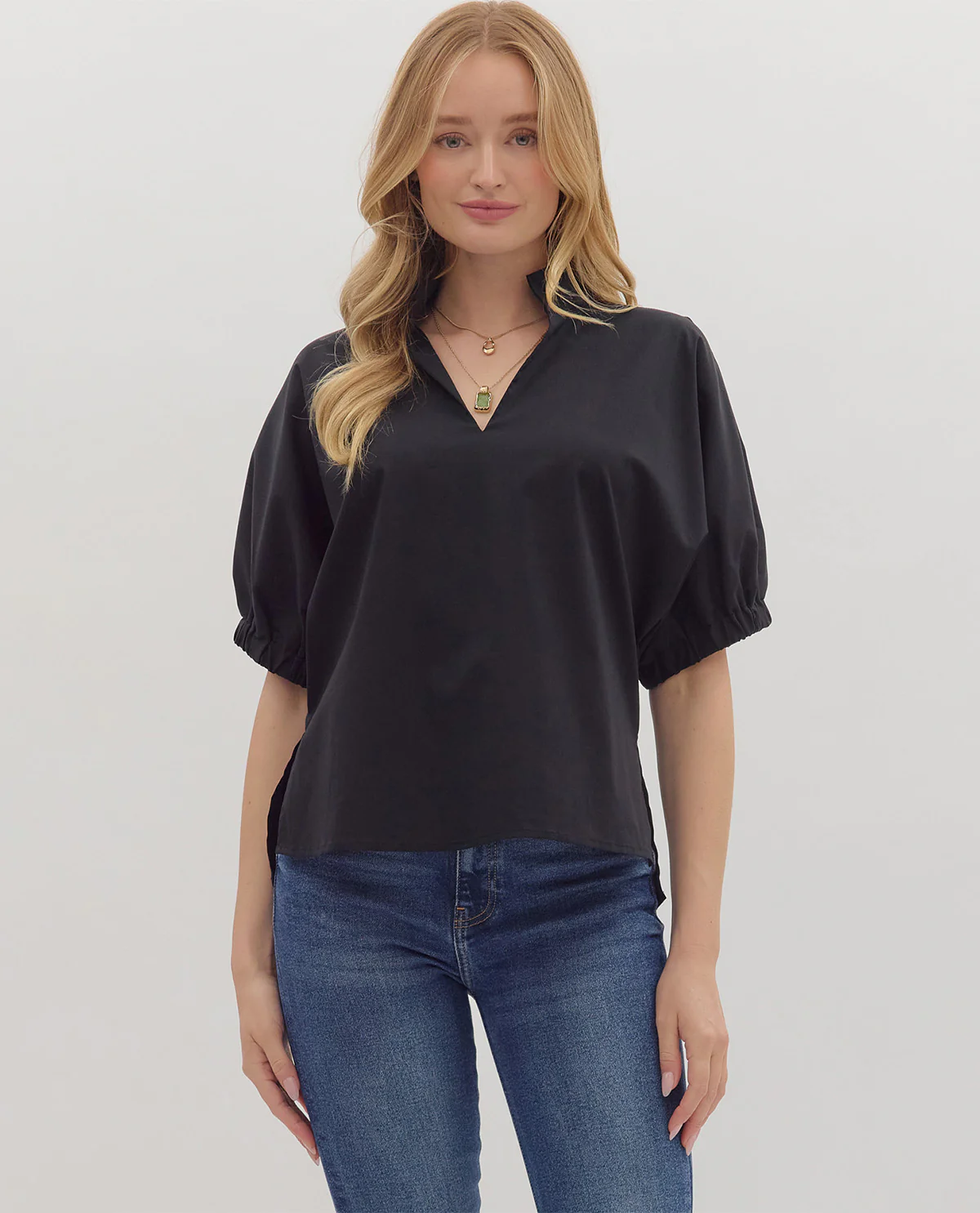 Entro Solid V-Neck Puff Sleeve Top