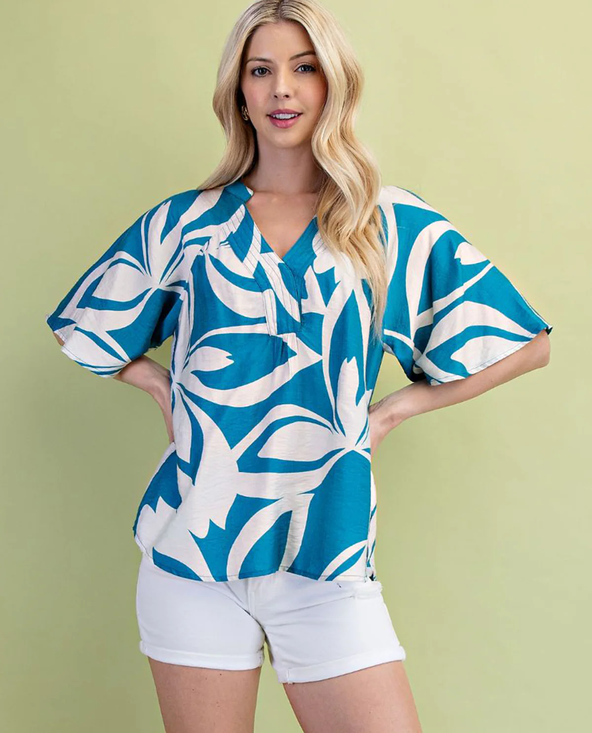Gigio Print V-Neck Mint Mix Top Turquoise