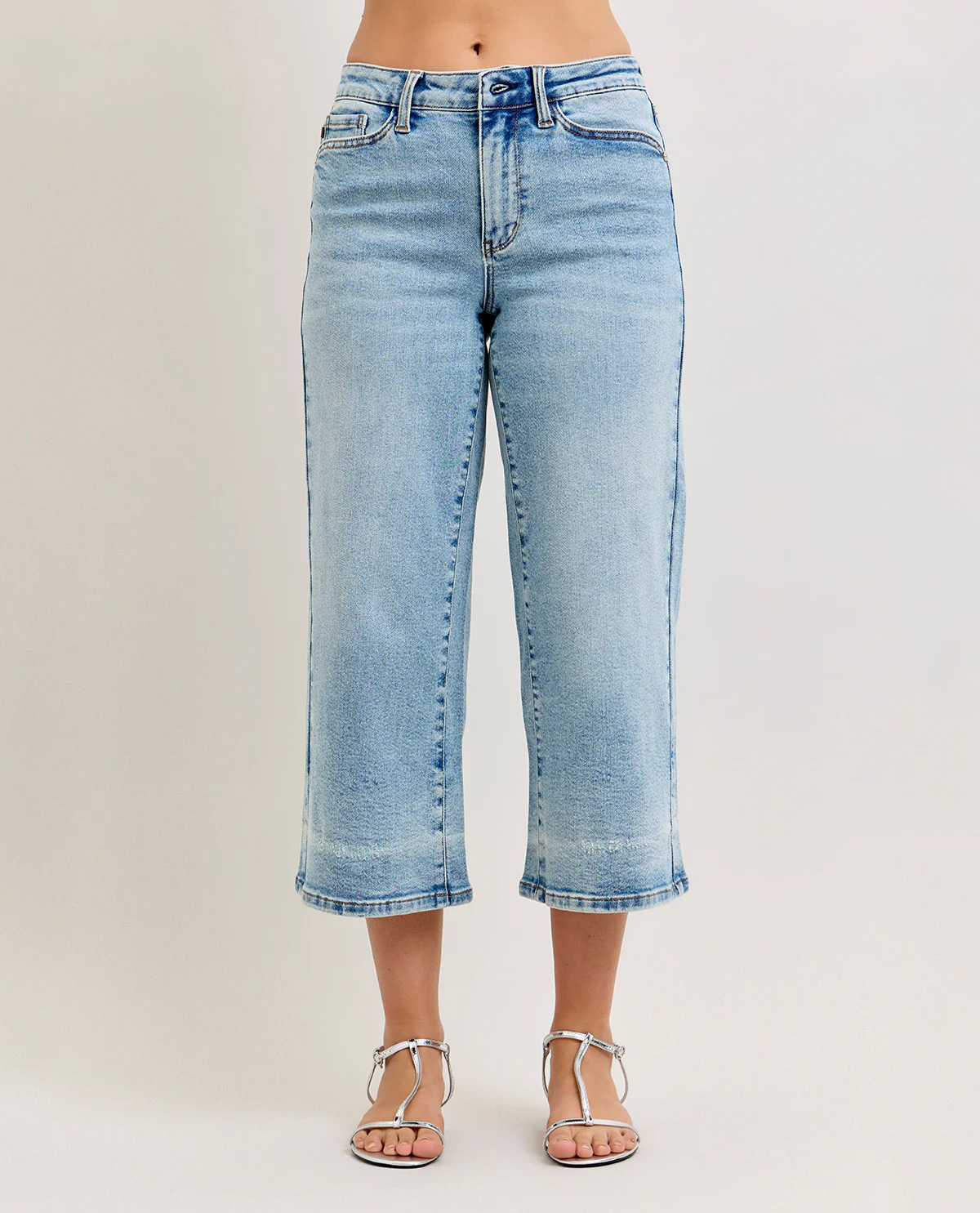 Judy Blue Wide Crop Jeans Medium Wash