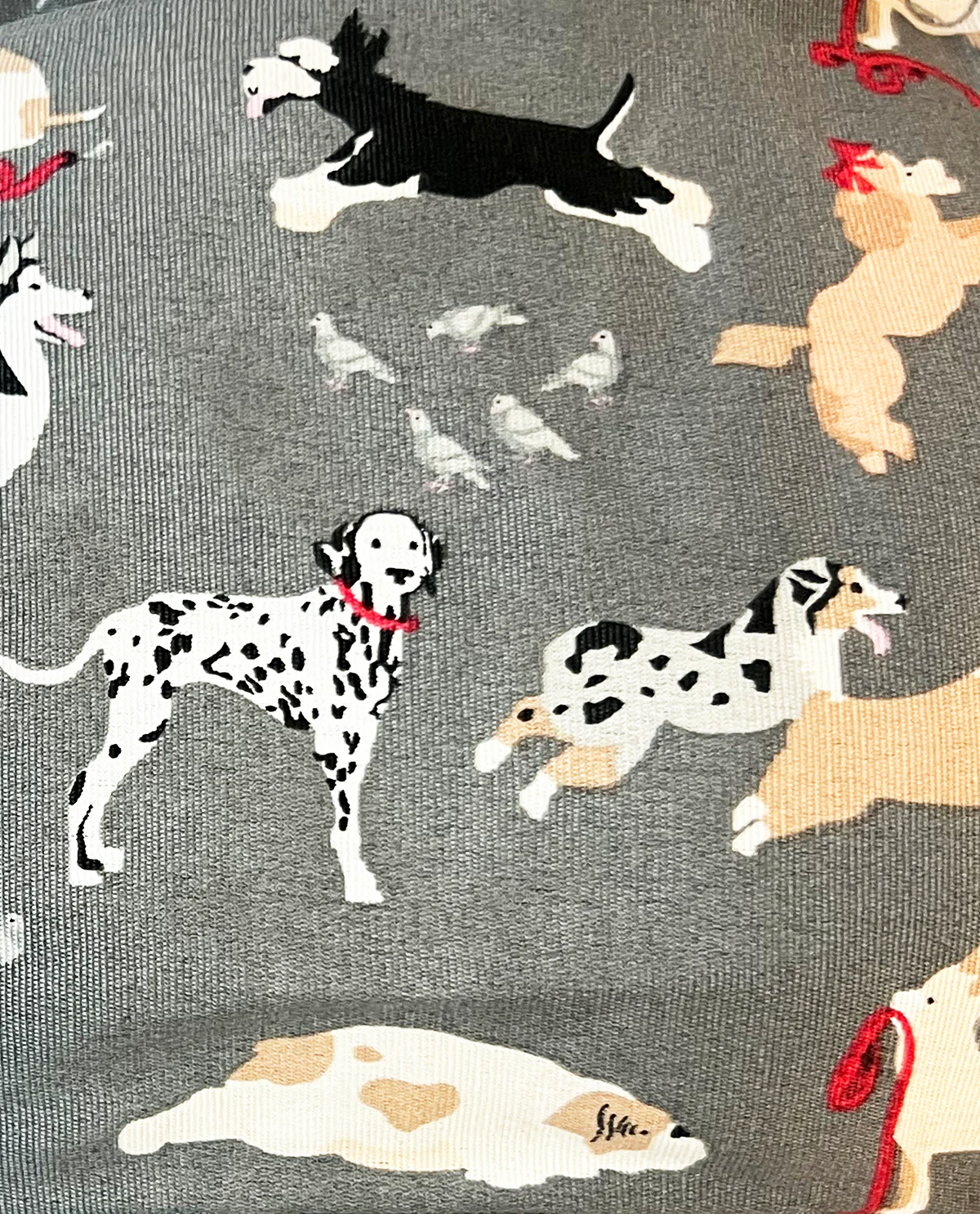 Large Pet Bed - Image 2