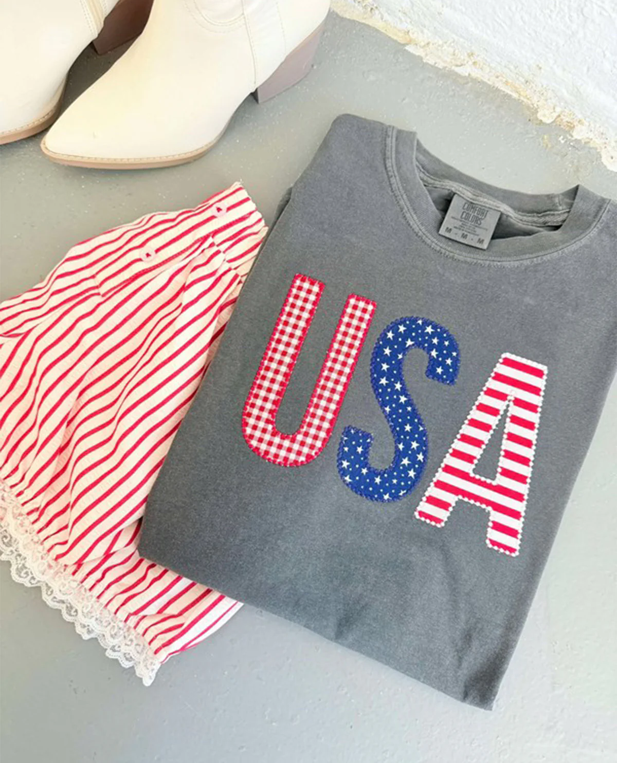 USA Applique Tee Gray